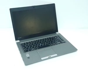 TOSHIBA TECRA Z40 i5-4210U CPU 1.70GHz 2GB RAM NO HD SCREWS MISSING