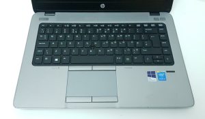 HP 840 i5-4300U 1.90GHz CPU 8GB RAM 240GB SSD WINDOWS 10 - Faulty Battery - Image 2