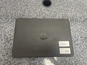HP ELITEBOOK 840 i5-4210U CPU @ 1.70GHz 8GB RAM 240GB SSD WINDOWS 10 BATTERY 100% KEY MISSING - Image 3