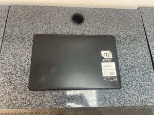 ACER TRAVELMATE P256 i3-4030U CPU @ 1.90GHz 4GB RAM 500GB HD BATTERY HEALTH 93.4% WINDOWS 10 - Image 2