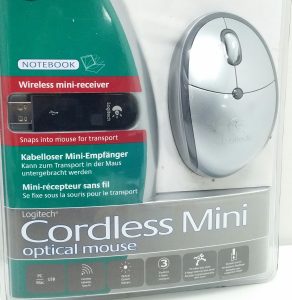 Logitech Cordless Mini Optical Mouse - Image 4