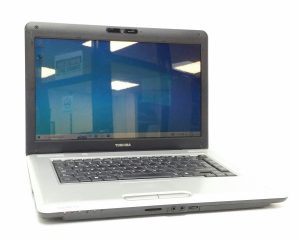 Toshiba Satellite Pro L450-17L Windows 10 Home 15.6" Laptop