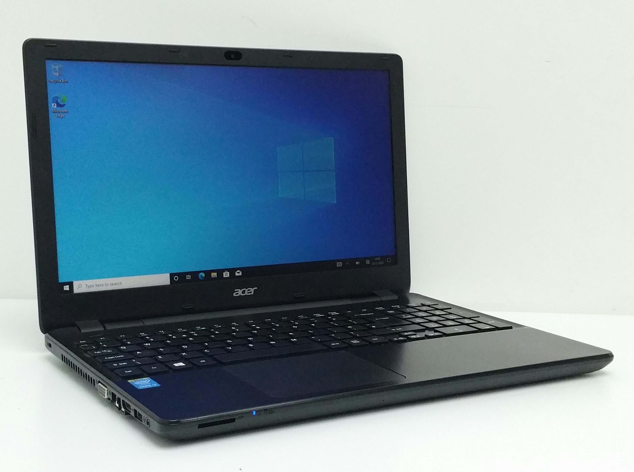 20180330_172520-1 Acer Travel Mate P256 Series Z5WBH Windows 10 Pro 15.6" Laptop - Image 1