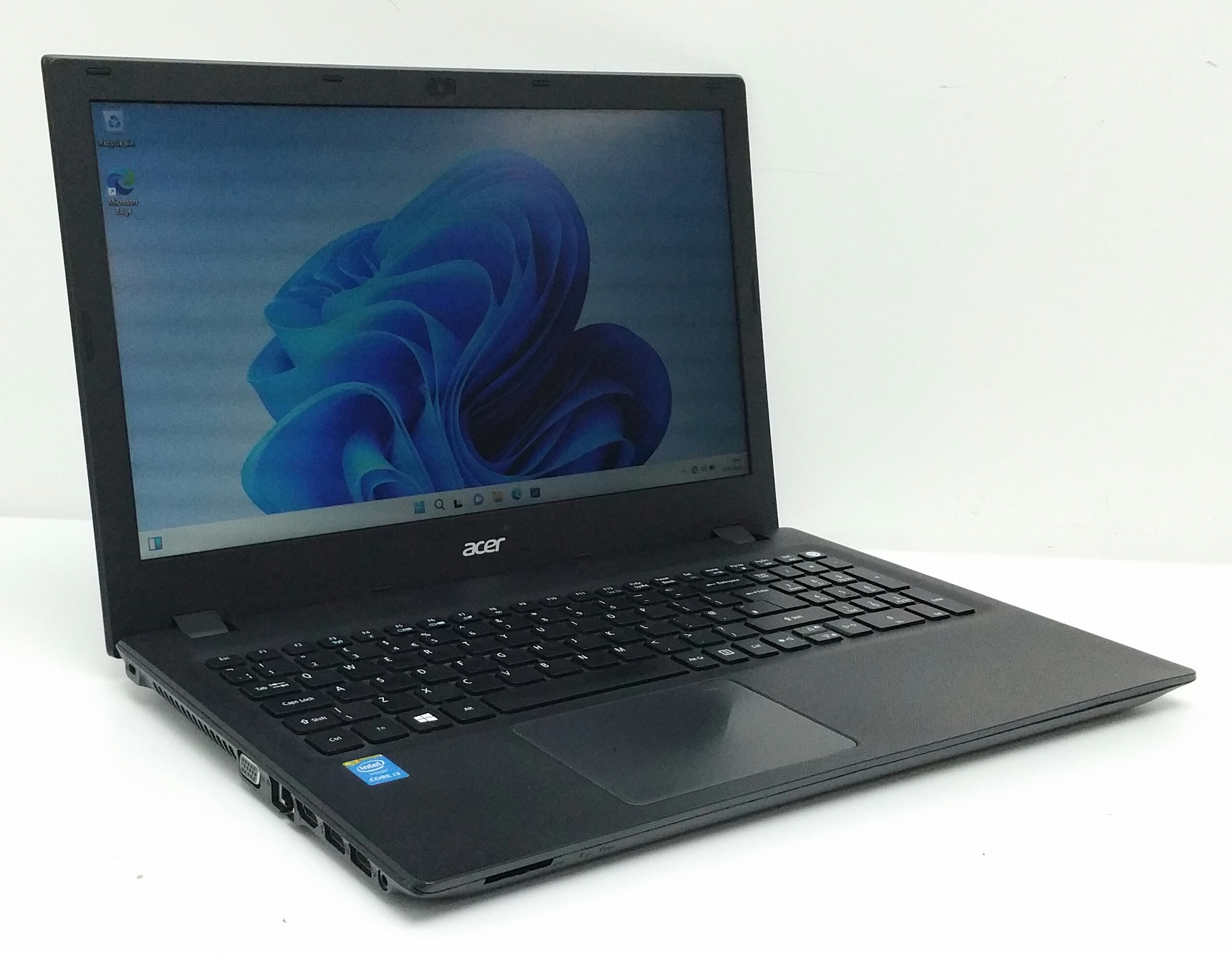20180330_173334-1 Acer Travel Mate P257 Series N15Q1 Windows 11 Pro 15.6" Laptop - Image 1