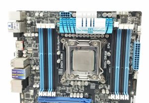 ASUS P9X79 Pro Motherboard with Intel Core i7-3930k - Image 7