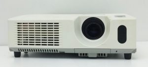 Hitachi ED-X42 VGA Projector