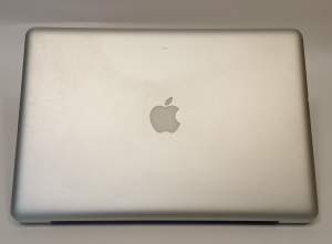 Macbook Pro A1286 - i7-620M 2.67GHz - 8GB DDR3 - 240GB SSD - High Sierra 10.13 (Mid 2010) - Image 5