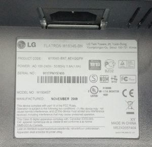 LG W1934ST Flatron W1934S-BN 19" VGA Monitor Screen - Image 3