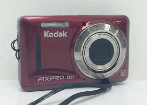 Kodak PixPro FZ53 Digital Camera + USB