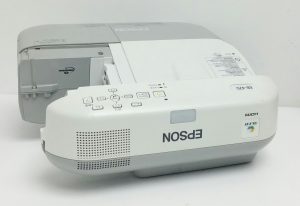 Epson EB-470 LCD Projector 1309 Lamp Hours Used H456B
