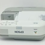 Epson EB-470 H456B LCD Projector 2497 Lamp Hours Used