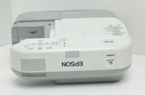 Epson EB-470 H456B LCD Projector 916 Lamp Hours Used