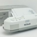Epson EB-470 LCD Projector 1472 Lamp Hours Used H456B