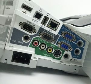 Epson EB-470 LCD Projector 2327 Lamp Hours Used H456B - Image 5