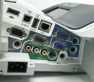 Epson EB-470 LCD Projector 431 Lamp Hours Used H456B - Image 5