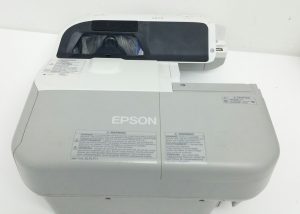 Epson EB-470 LCD Projector 3563 Lamp Hours Used H456B - Image 7