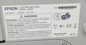 Epson EB-470 LCD Projector 2038 Lamp Hours Used H456B - Image 3