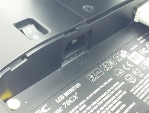 Nec Opticlear Multisync 70GX2 17" DVI VGA LCD Monitor - Image 6