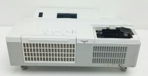 Hitachi CP-AX2504 LCD Projector - Image 6