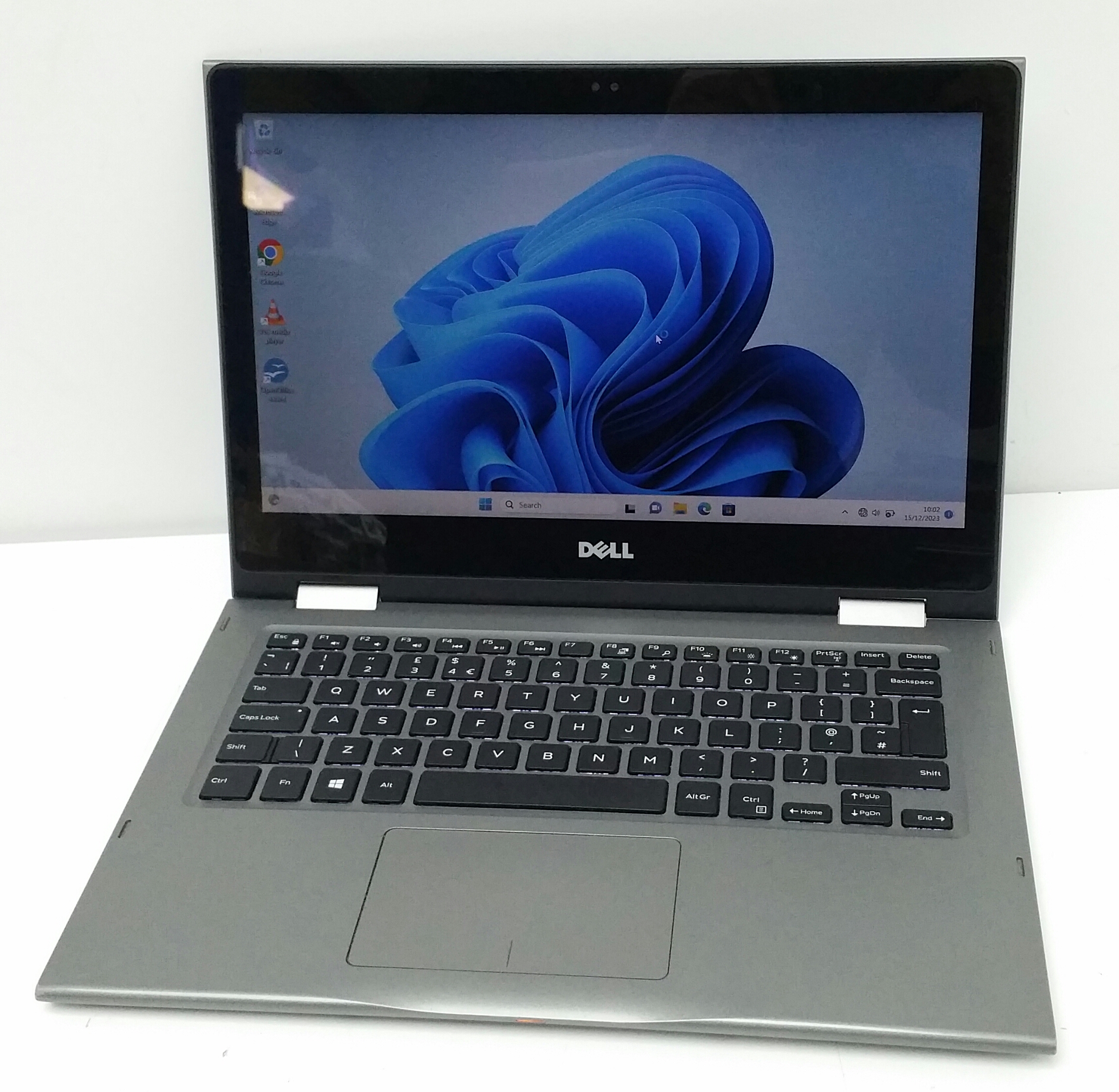 Dell Inspiron P69G i5-7200U Dual Core 2.5GHz 16GB Ram 13″ 256GB