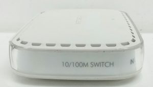Netgear FS605 v3 5-Ports 10/100 mbps Switch - Image 5