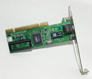 SMC T113103084 SMC1255TX 243127-414 REV 01 RJ-45 Fast Ethernet Network Adapter - Image 2