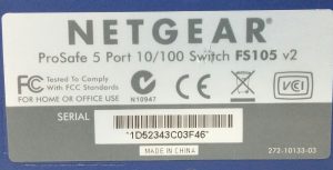 Netgear FS105 V2 ProSafe 5 Port 10/100 Fast Ethernet Switch - Image 3