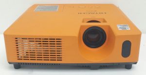 Hitachi ED-X40Z LCD Projector - Image 2