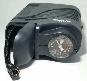 Wilko 12V Tyre Pump Air Compression Inflator - Image 4