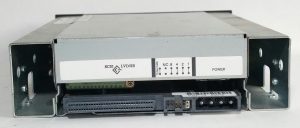 HP C5683-00255 4 Digital Data Storage Tape Drive - Image 4
