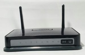 Netgear DGN2200 Wireless-N300 ADSL Modem Router - Image 2