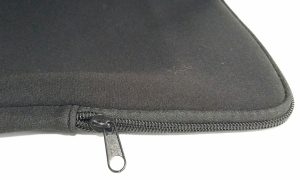 15" Laptop Or Tablet Pouch/Bag Black - Image 4
