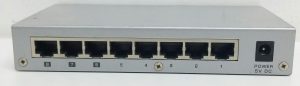 Zyxel ES-108A 10/100 Mbps Desktop Ethernet Switch - Image 5