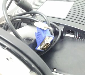 Nec LC17M 700P 17" VGA Monitor - Image 4