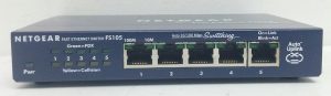 Netgear FS105 5 Port 10/100 Mbps Fast Ethernet Switch - Image 2