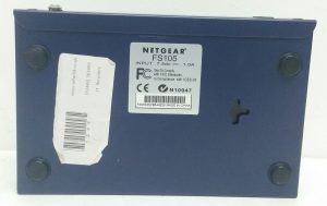 Netgear FS105 5 Port 10/100 Mbps Fast Ethernet Switch - Image 3