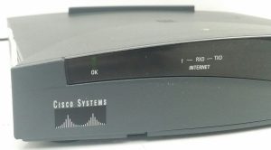 Cisco 800 Series Series 800 A 831 Ethernet Router - Image 5
