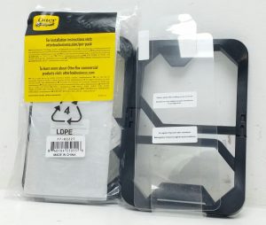 Joblot 2x Otter Box 77-82227 Extendable Tablet Case & Screen Protector