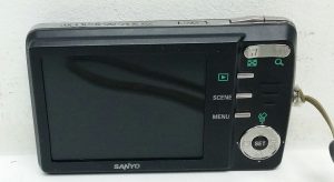 Sanyo VPC-X1200EX 3x Optical Zoom 12.1 Mega Pixels Digital Camera - Image 5