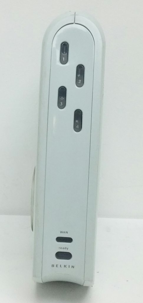 Belkin F5D5230-4 4-Port Gateway Router - Image 2
