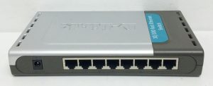 D-Link DES-1008D Ver F4 10/100 8-Port Fast Ethernet Switch - Image 4