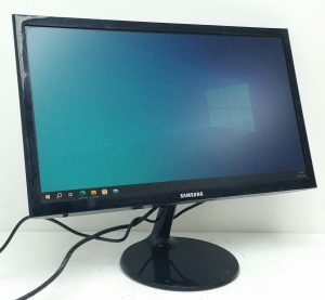 Samsung S19F350HNU 19" VGA Color Display Monitor
