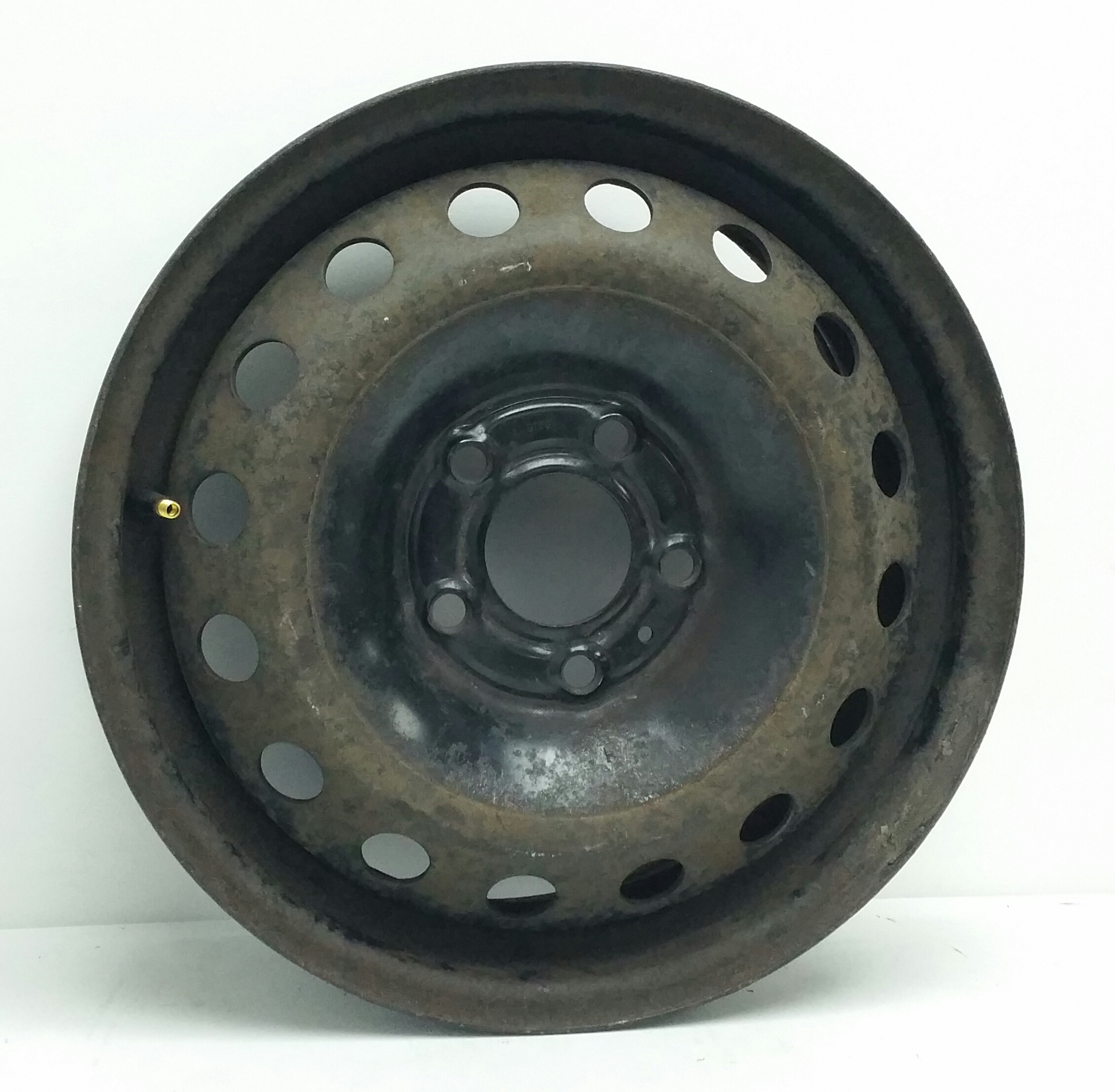 20231117_222955-1 Nissan Nivara 2010 ET50 1303B 16" Wheel Rim - Image 1