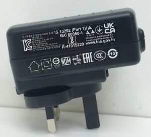 Joblot 3x Hoioto ADS-12B-06 05010E Switching Adapter - Image 4
