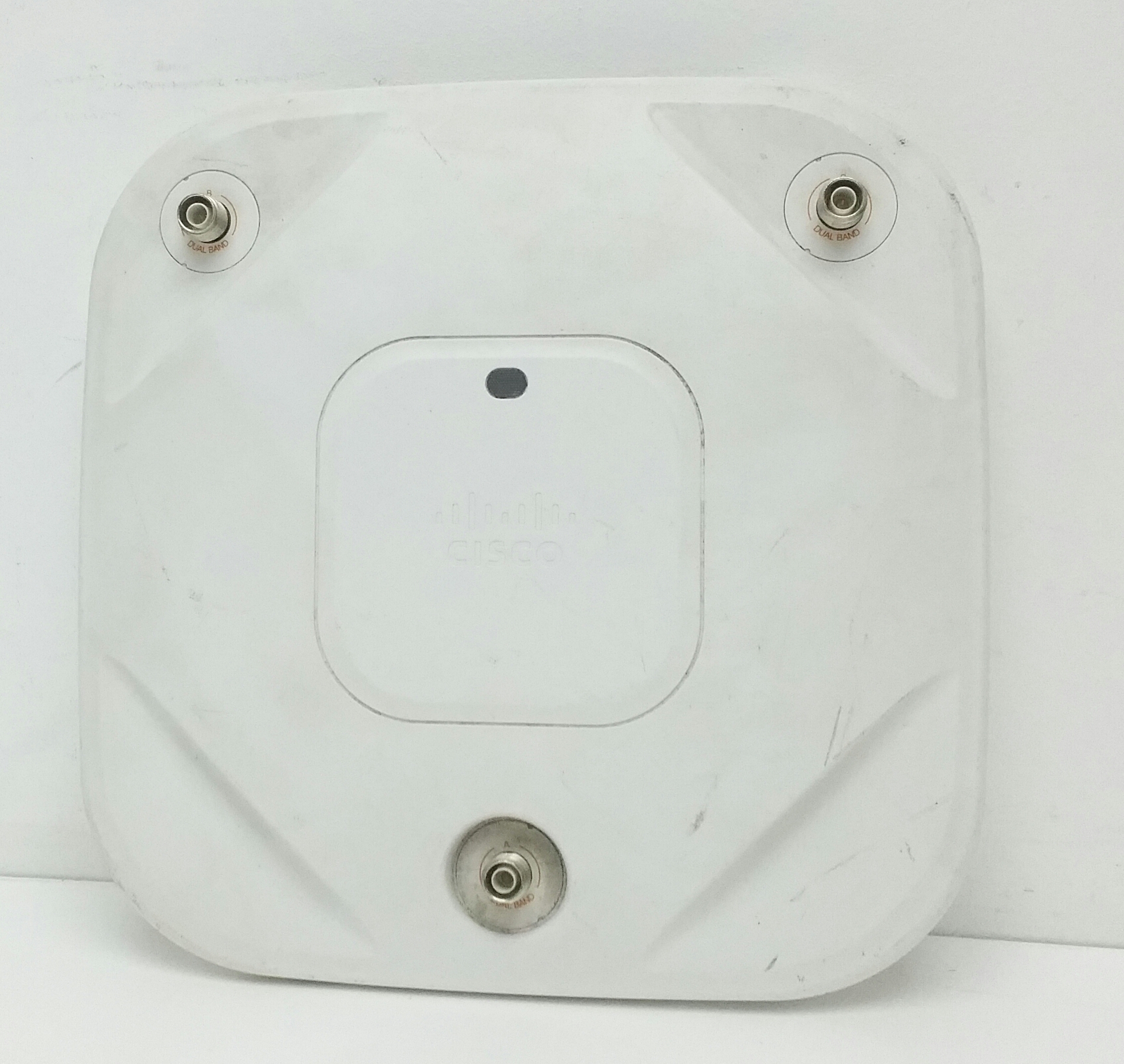 20231130_185037-1 Cisco AIR-CAP1602-E-K9 Aironet 1600 Series 802.11n PoE Dual Band Access Point - Image 1