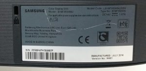 Samsung S19F350HNU 19" VGA Color Display Monitor - Image 3
