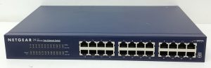 Netgear JFS524 24-Port Fast Ethernet Switch - Image 2