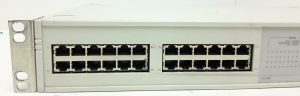 3Com Superstack 3 3300 3C16980 24-Port Gigabit Ethernet Networking Switch - Image 5