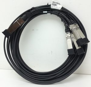 40Gbps-3.0m-QSFP+-4*SFP+G16 Stacking Cable