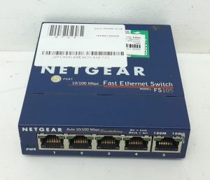 Netgear FS105 V2 ProSafe 5 Port 10/100 Fast Ethernet Switch - Image 5